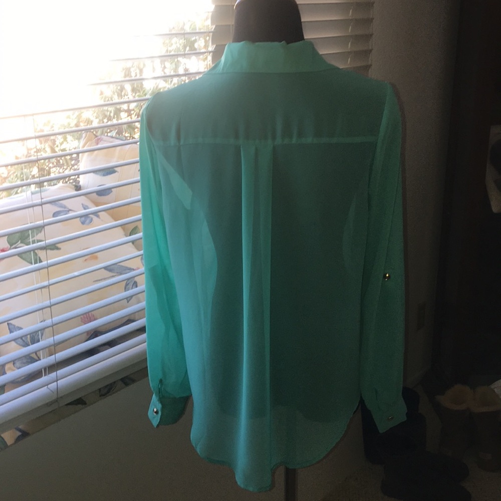 Express Blouse - Picture 4 of 8